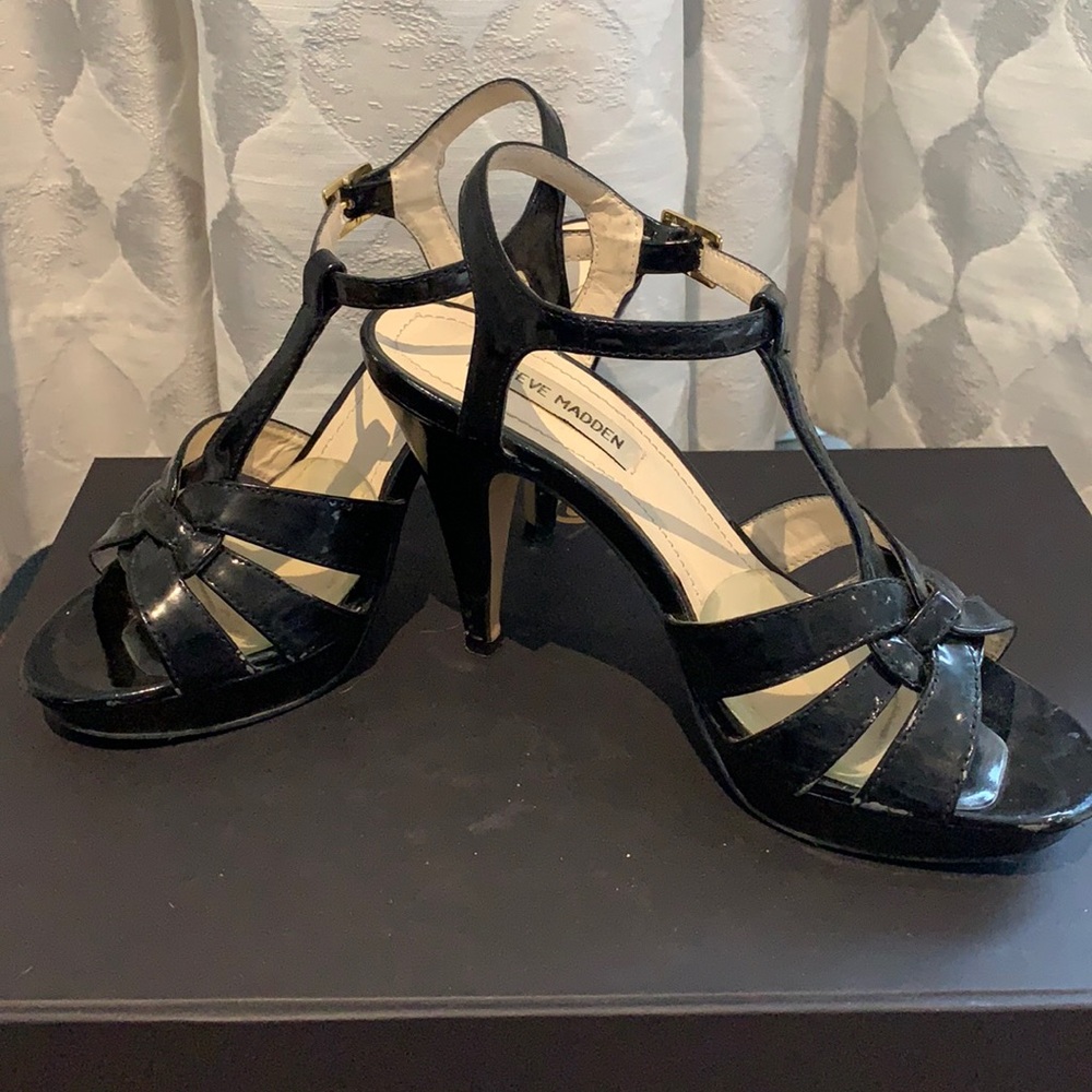 Steve Madden Platform Heels size 7
